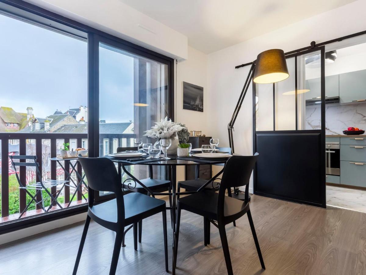Apartment Jean Mermoz By Interhome Deauville Eksteriør billede
